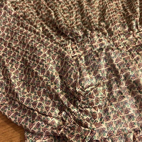 French classic floral dress - Picture 2 of 4